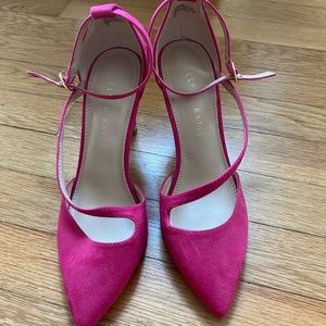 Fuchsia pumps